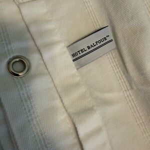 Hotel Balfour Elegant Cream Shower Curtain